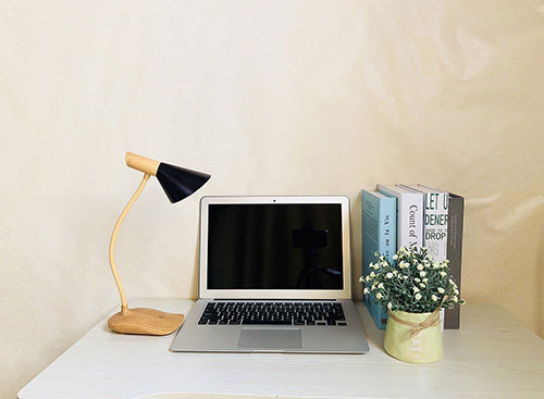 Touch Control Wooden Table Lamp