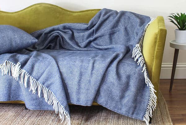Warm Blanket Cover for Bed and Couch